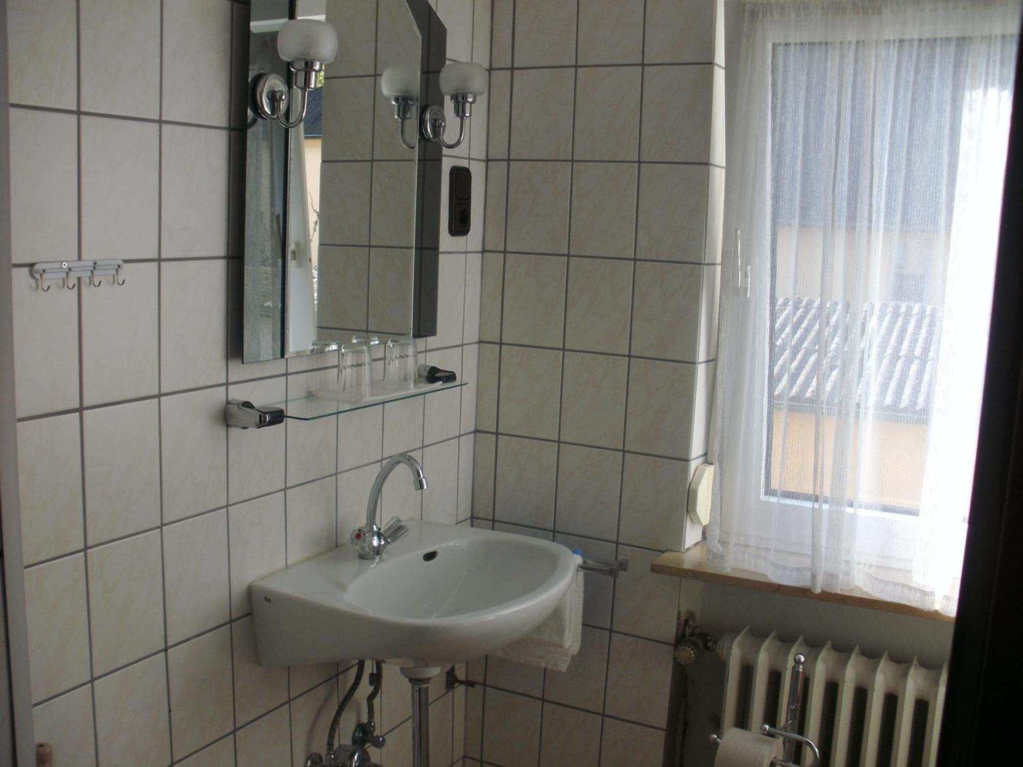 Laurenburg Landhotel Zum Schiff מראה חיצוני תמונה
